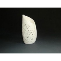 White Curved Ceramic Oil Burner(L 7.1 X W 6.5 X H 15.2)