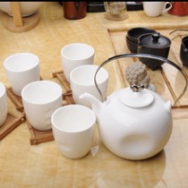 Good quality ,White ceramic tea set
