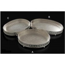 Silver Oval Shaped Tray ( C-Medium)